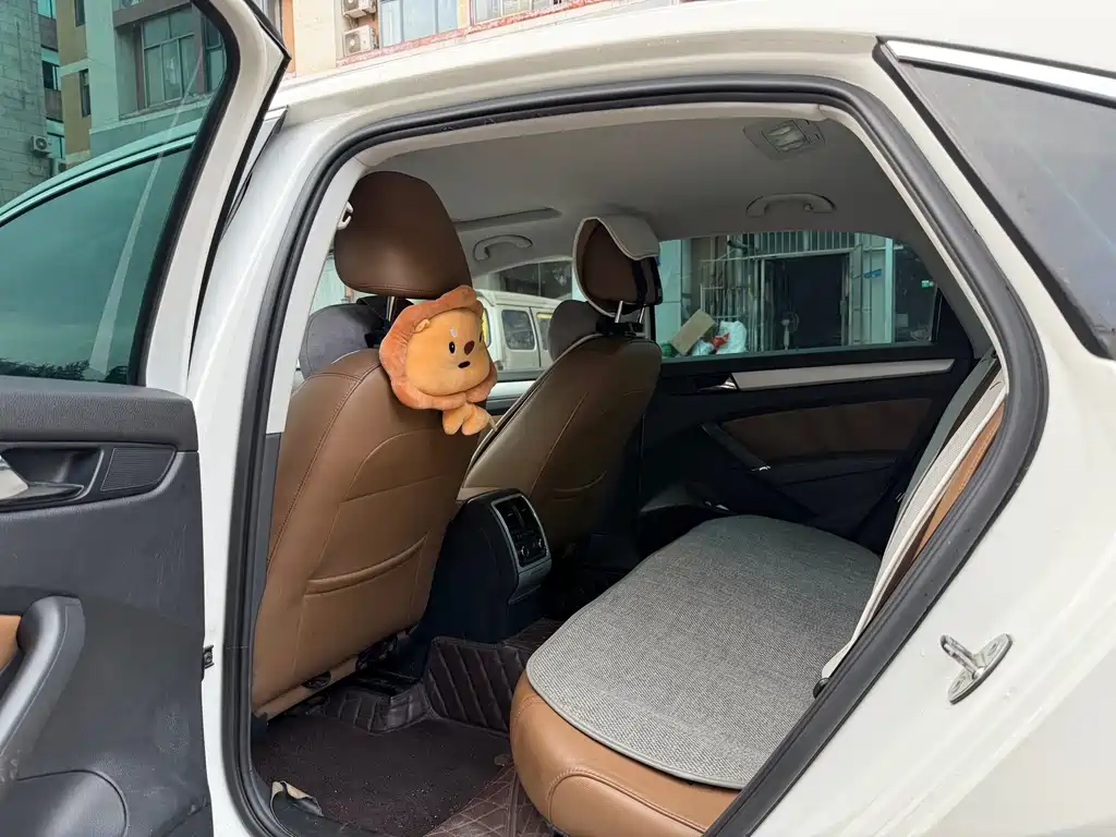 Volkswagen Passat 2014
