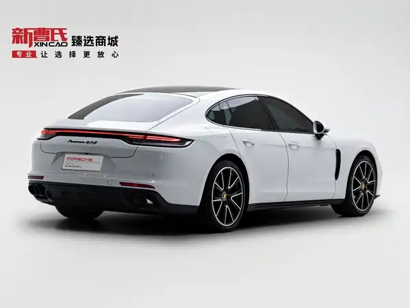 Porsche Panamera 2022