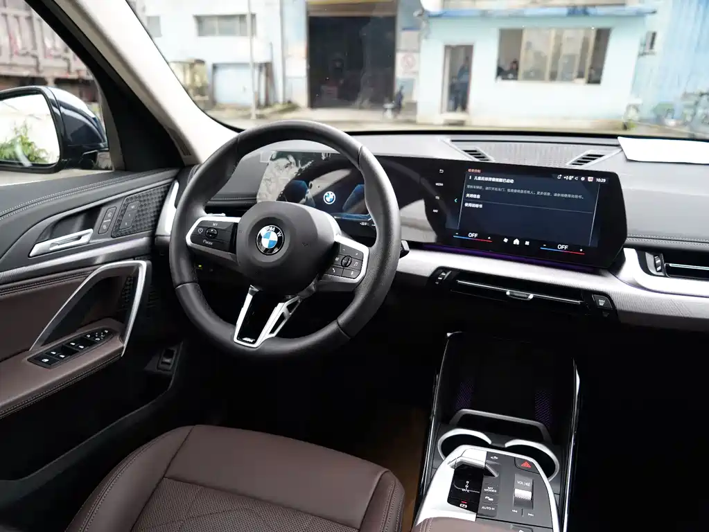 BMW X1 2025 — фото 13