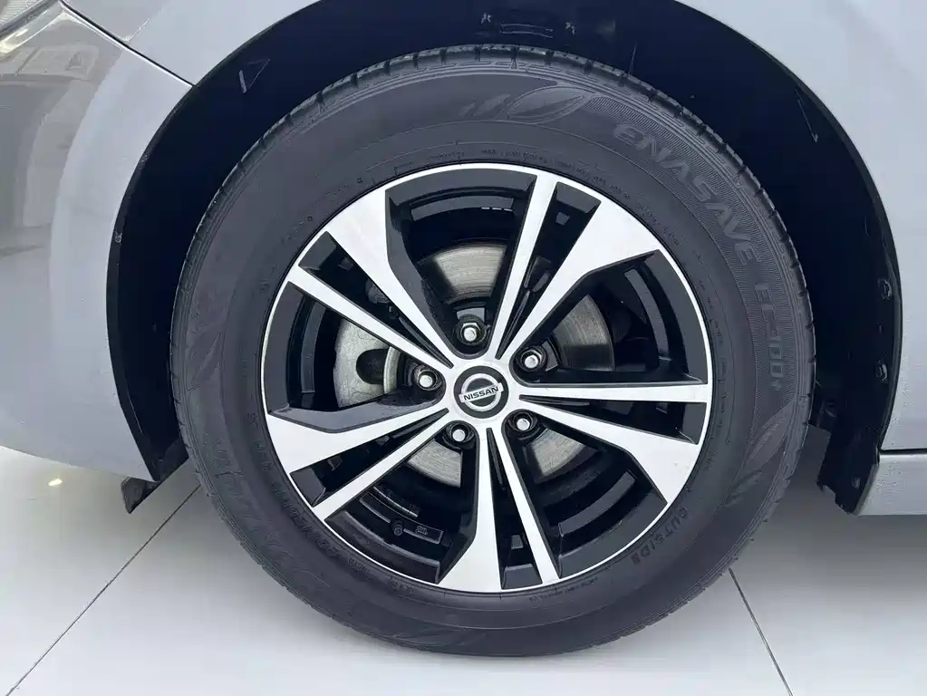 Nissan Sylphy 2020 — фото 12