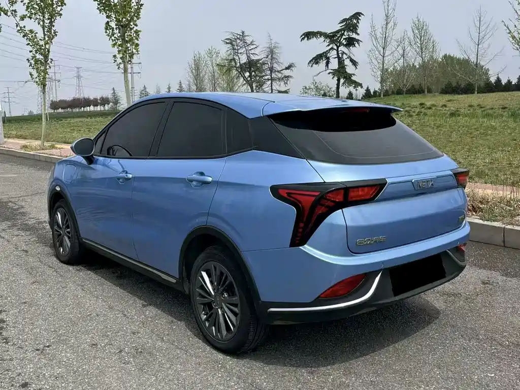 Neta V 2023