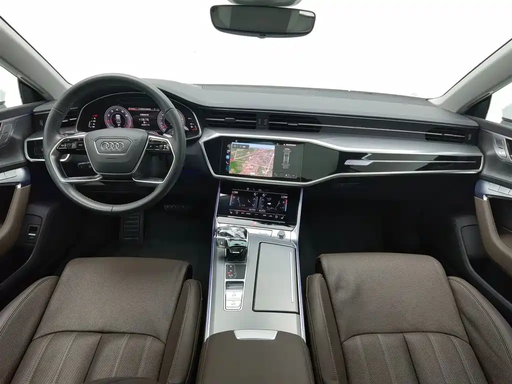 Audi A7L 2023 — фото 23