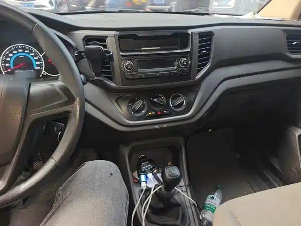 Wuling Hongguang V 2022