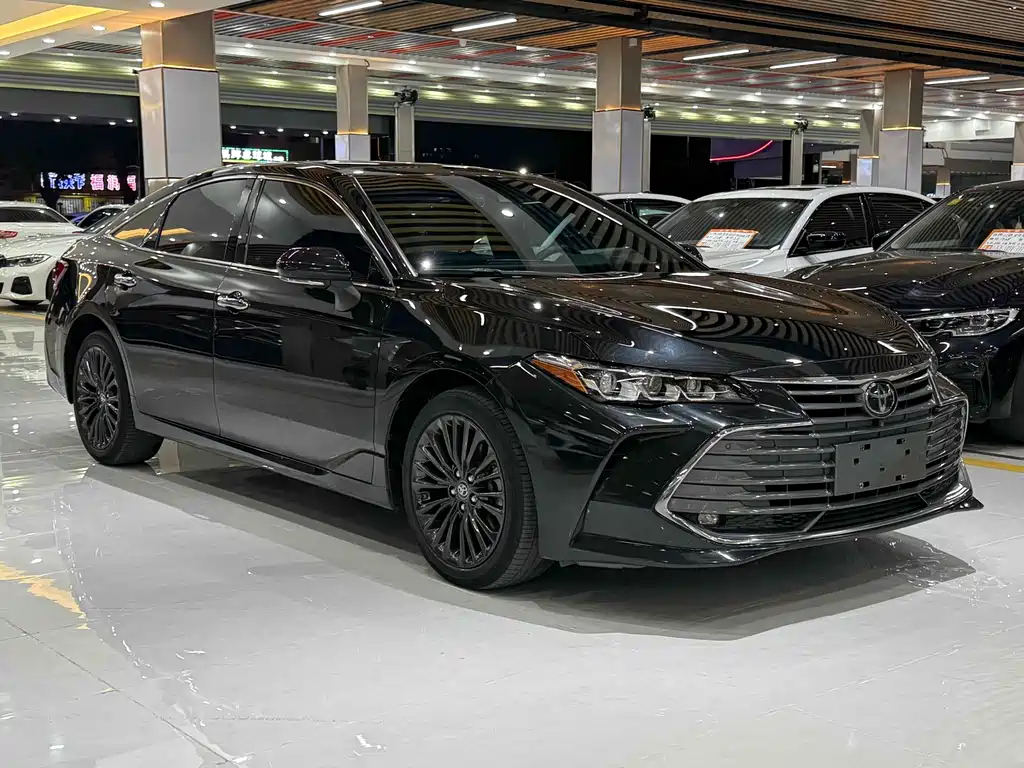 Toyota Avalon 2019 — фото 3