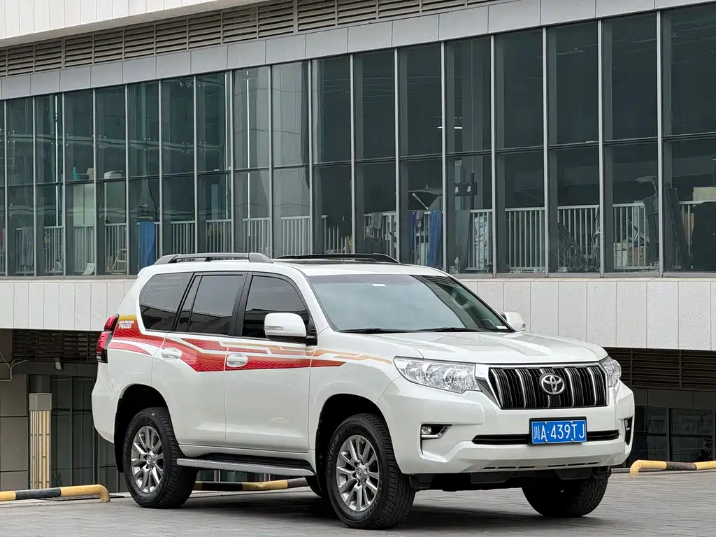 Toyota Prado 2019 — фото 5