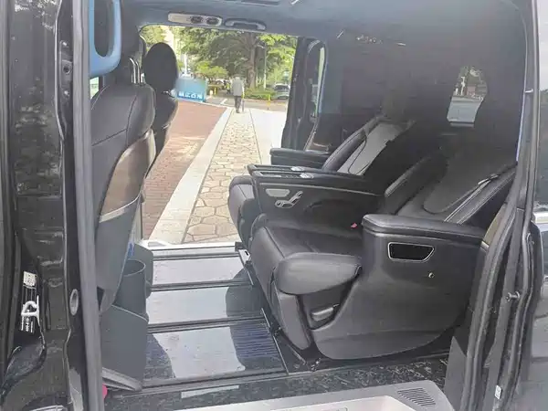 Mercedes-Benz V-Class 2022