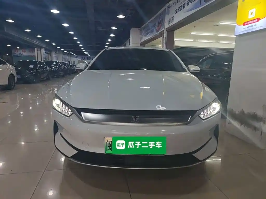 BYD Qin PLUS 2023 — фото 3