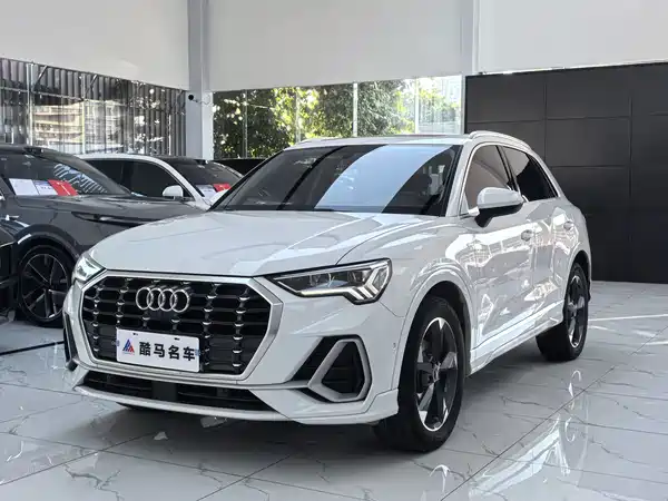 Audi Q3 2021