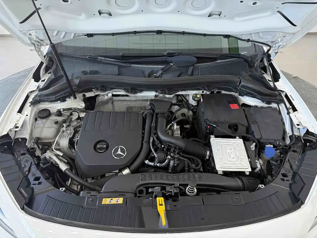Mercedes-Benz GLA 2020 — фото 19