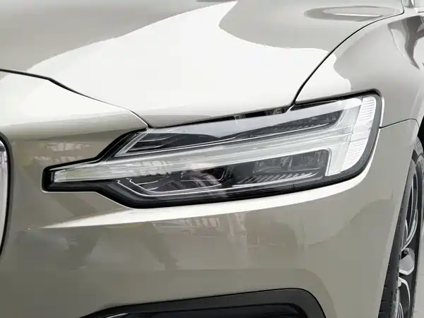 Volvo S60 2021