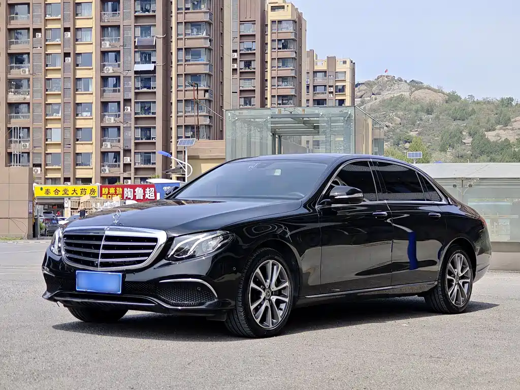 Mercedes-Benz E-Class 2019 — фото 1