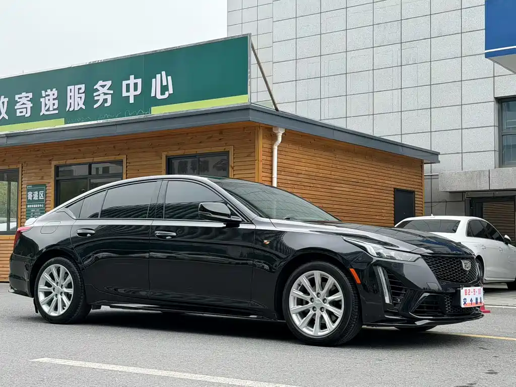 Cadillac CT5 2022 — фото 3