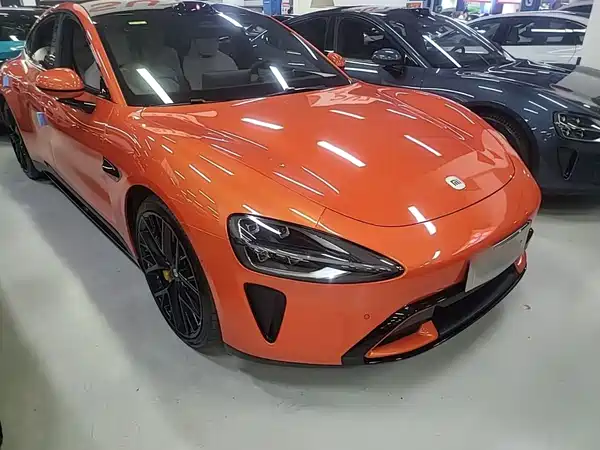 Xiaomi SU7 2025