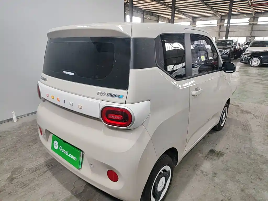Wuling MINIEV 2024