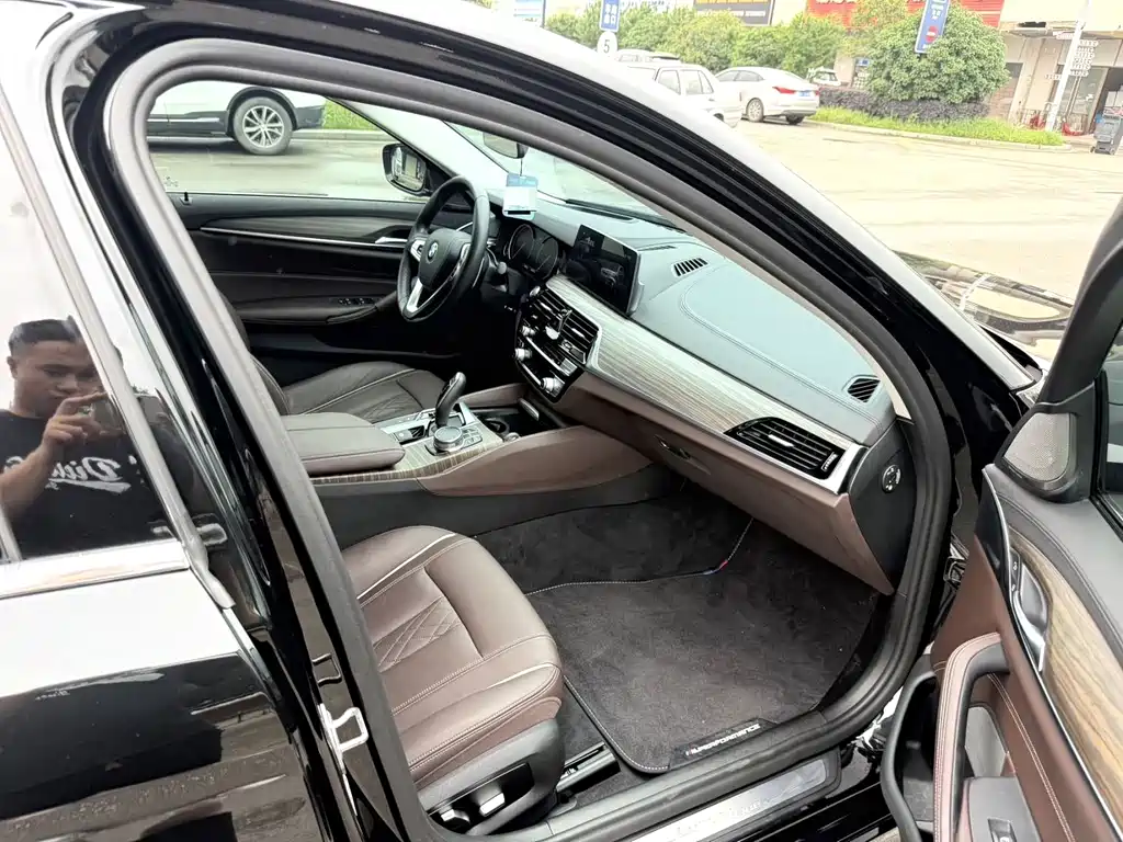 BMW 5 Series 2018