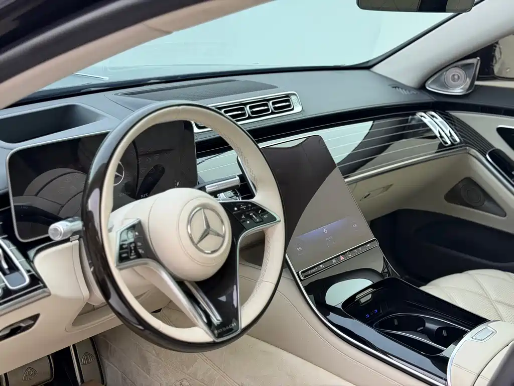 Mercedes-Benz Maybach S-Class 2023