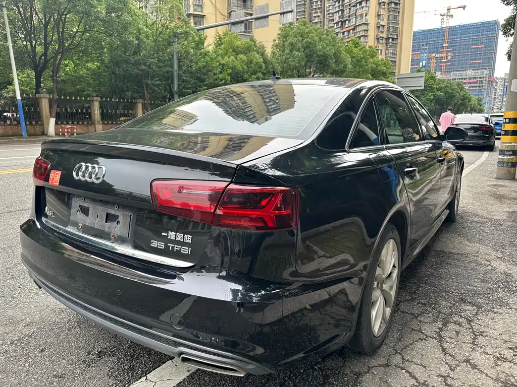 Audi A6L 2018 — фото 8