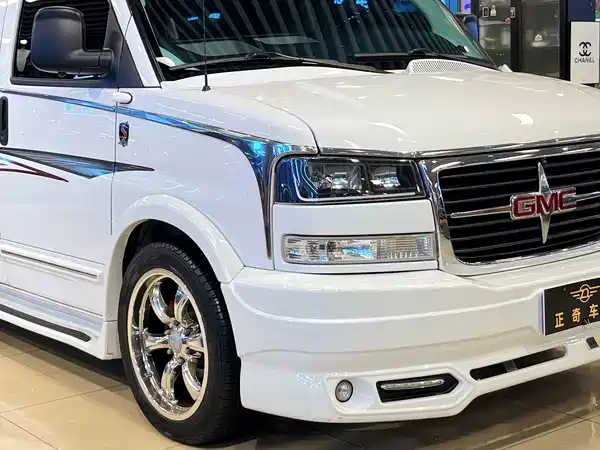 GMC SAVANA 2013