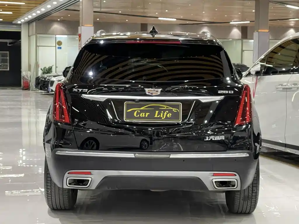 Cadillac XT5 2021 — фото 13