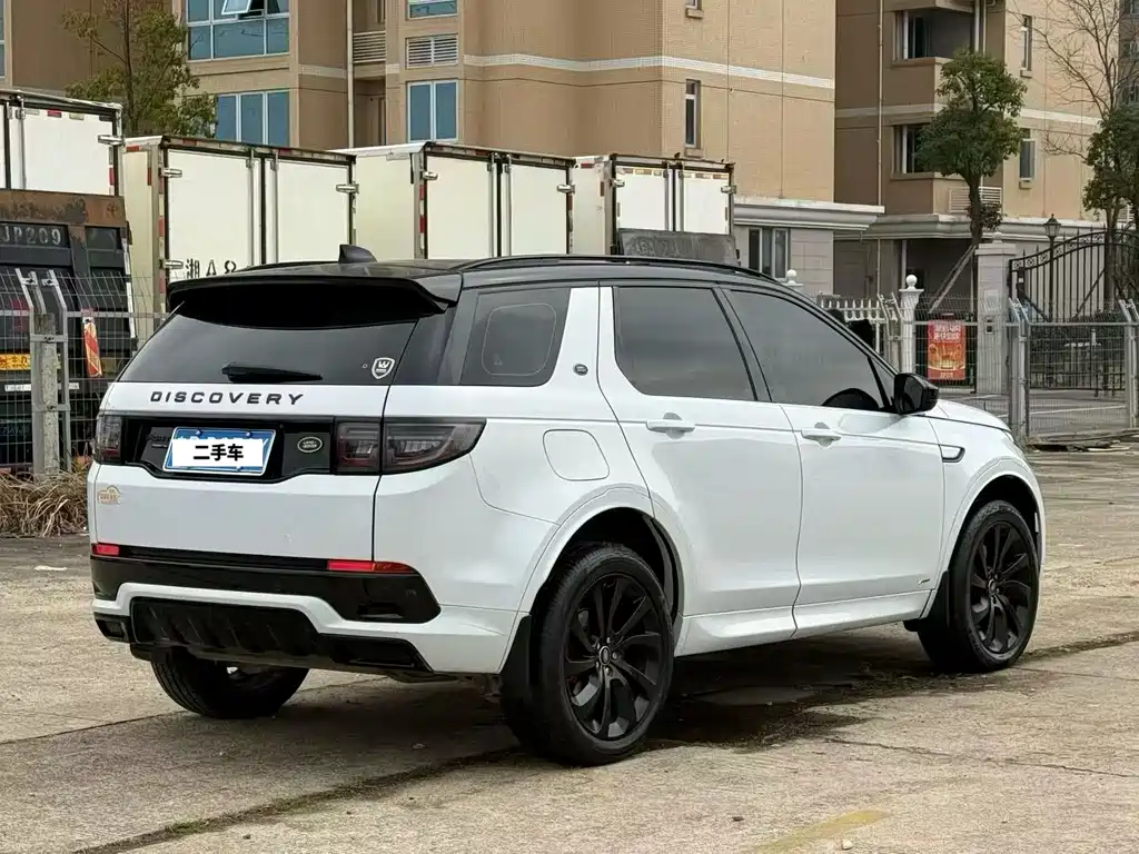 Land Rover Discovery Sport 2021 — фото 9