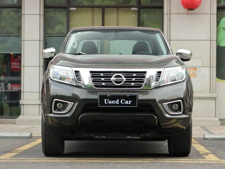 Nissan Navara 2019 — фото 2