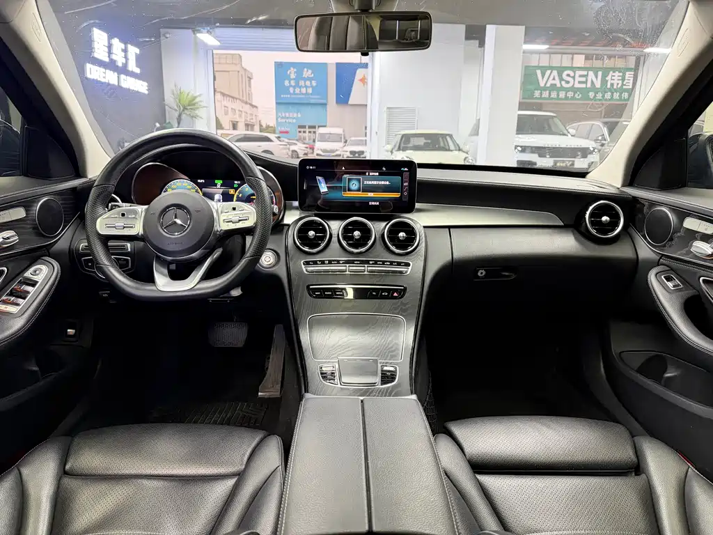 Mercedes-Benz C-Class 2020 — фото 6