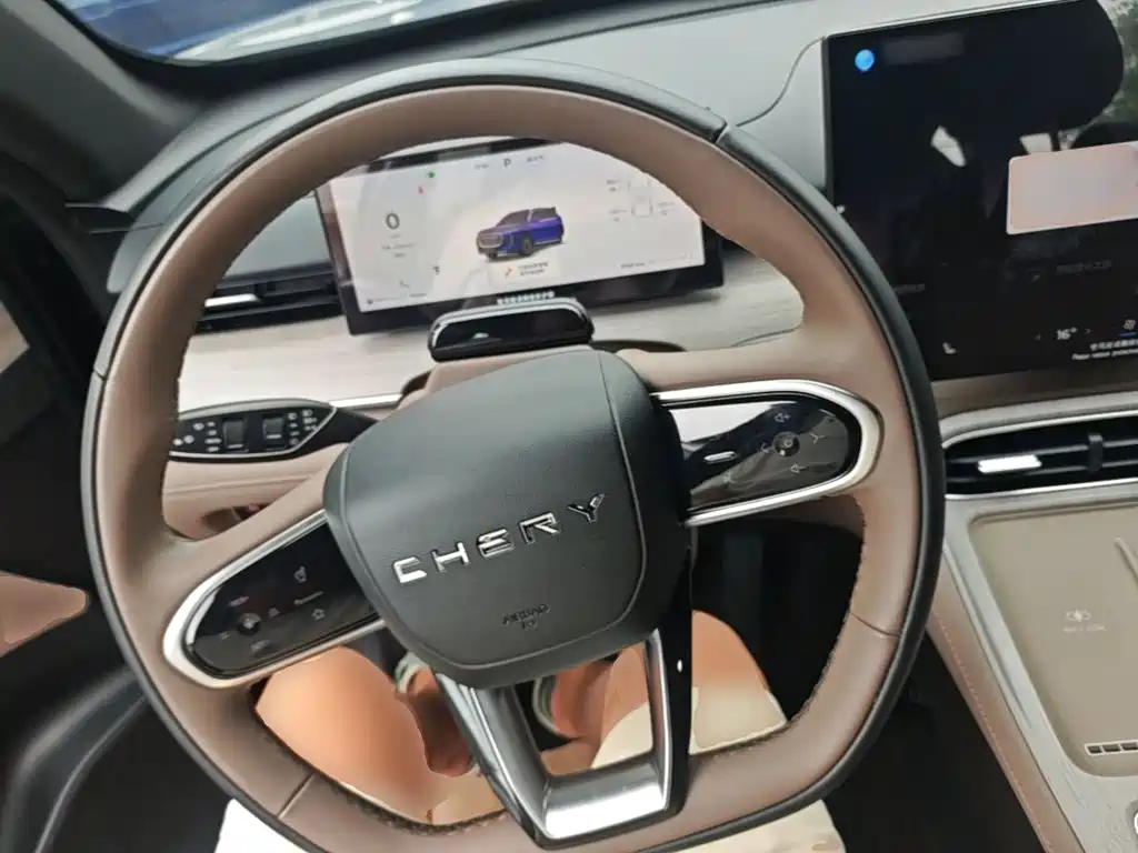 Chery Tiggo 8 PLUS 2024 — фото 11