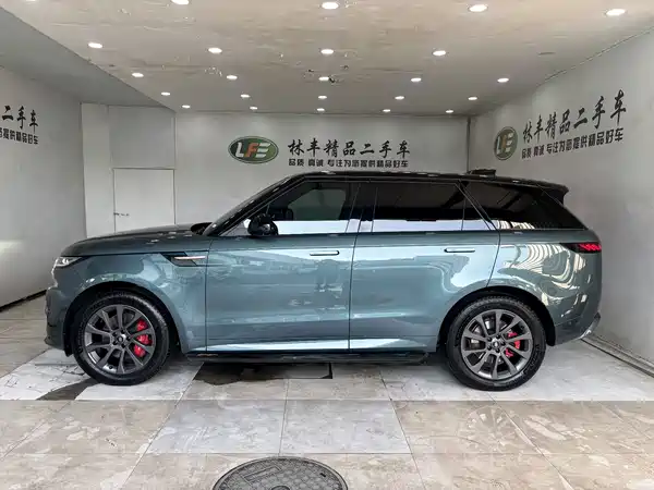 Land Rover Range Rover Sport 2024
