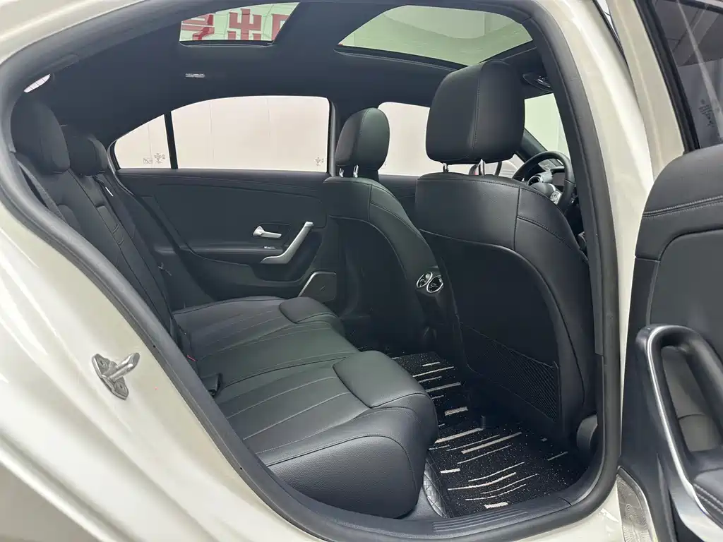 Mercedes-Benz A-Class 2022