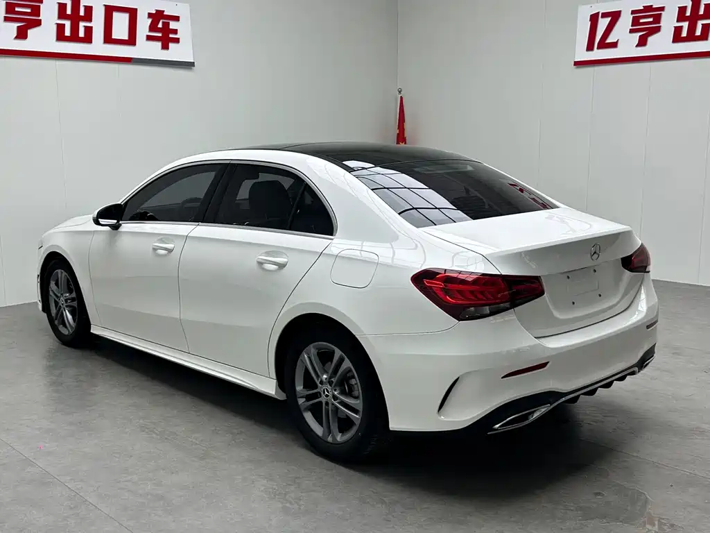 Mercedes-Benz A-Class 2022 — фото 19