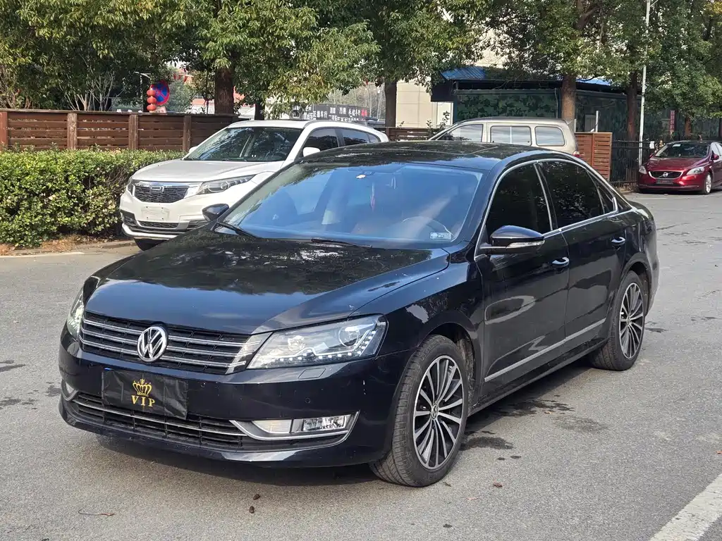 Volkswagen Passat 2016 — фото 1