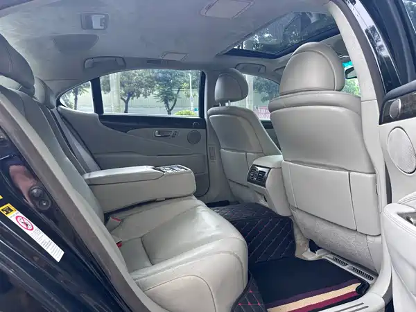 Lexus LS 2007