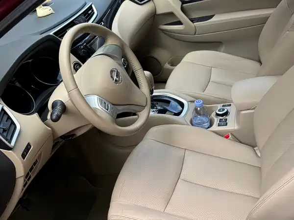 Nissan X-Trail 2015