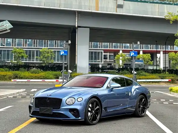 Bentley Continental 2021