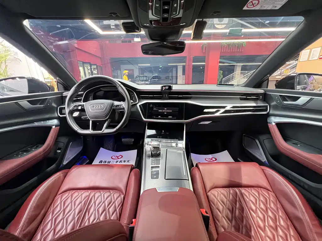 Audi A7L 2025 — фото 12