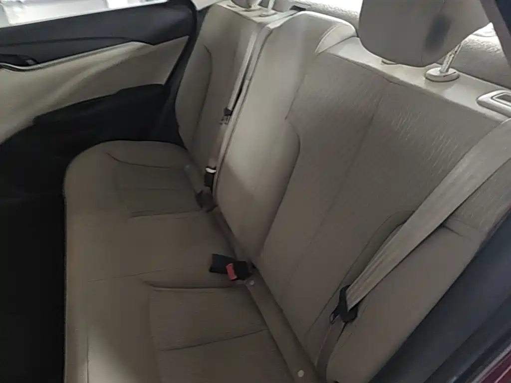 Buick Excelle 2015 — фото 17