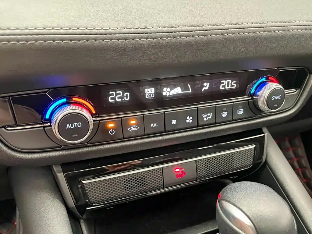 Mazda Atenza 2019 — фото 11