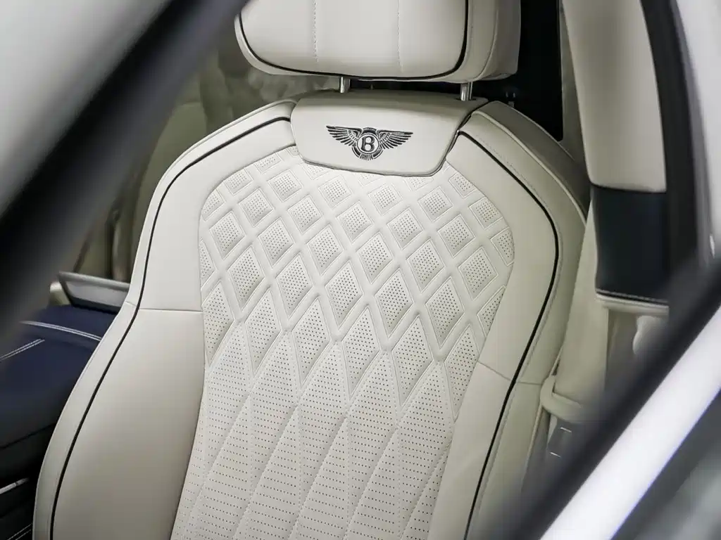 Bentley Flying Spur 2022 — фото 10