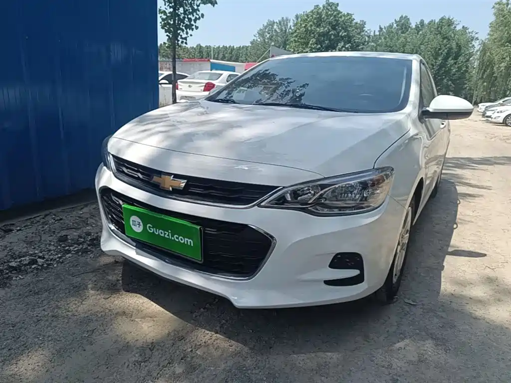 Chevrolet Cavalier 2018 — фото 1