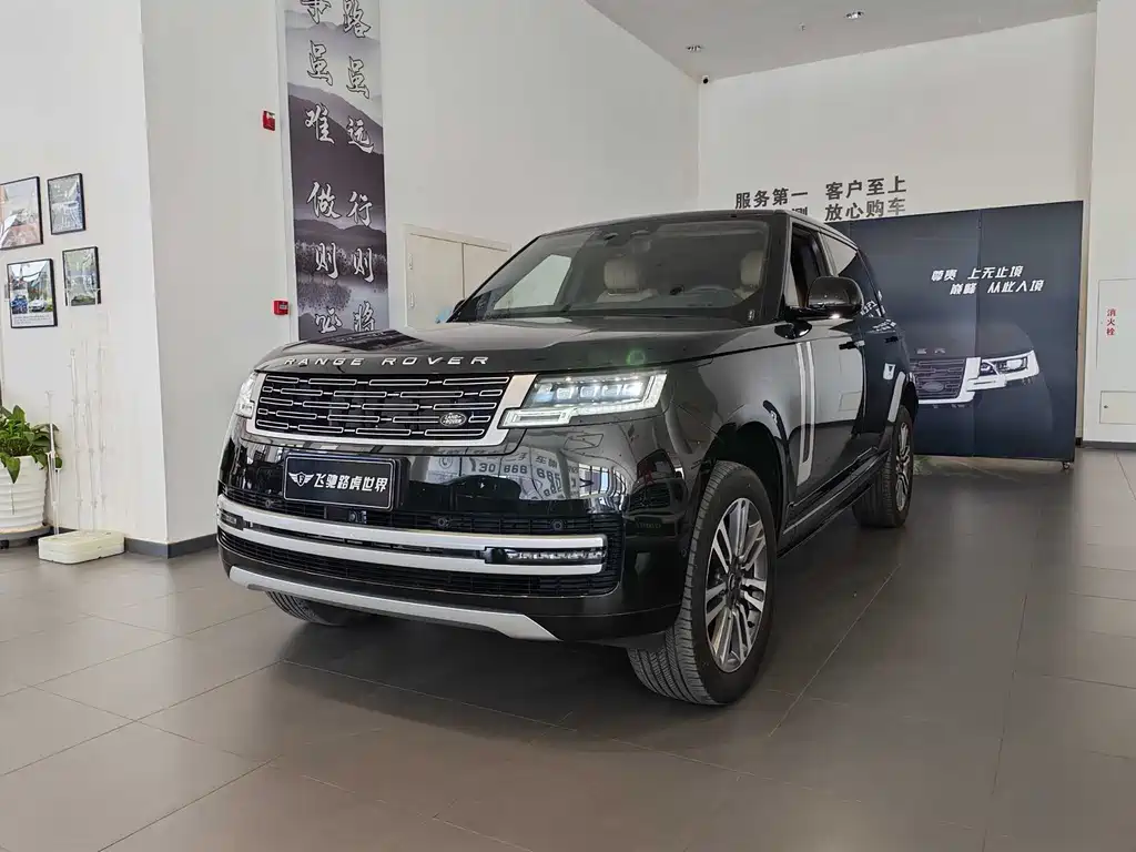 Land Rover Range Rover 2022 — фото 1