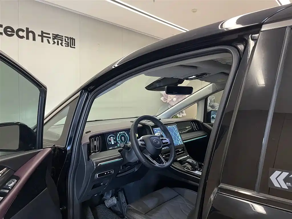 GAC Motor Trumpchi M8 2025 — фото 23