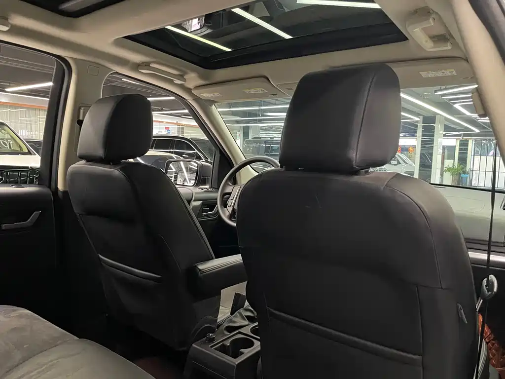 Land Rover Freelander 2 2010 — фото 14