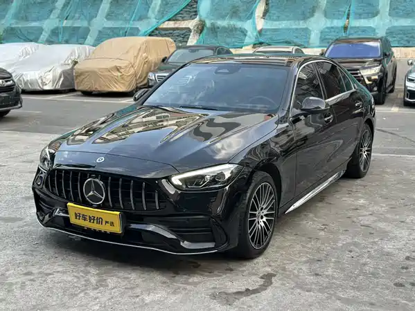 Mercedes-Benz C-Class 2024