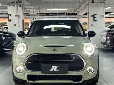 MINI MINI 2020