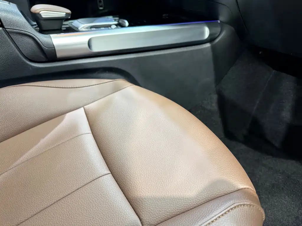 Mercedes-Benz GLB 2023 — фото 35