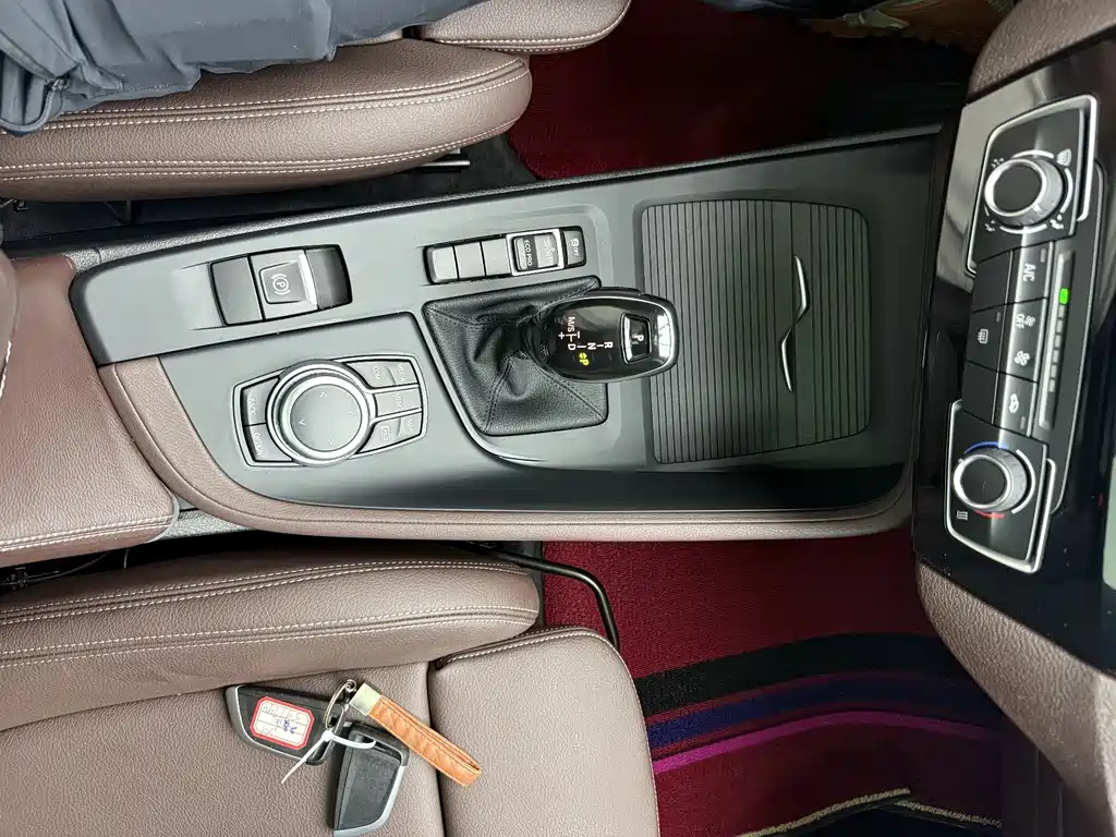 BMW X1 2023 — фото 14