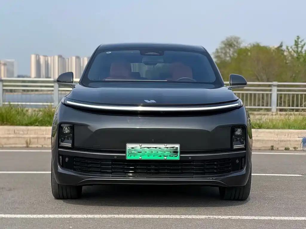 Li Auto Li L8 2024