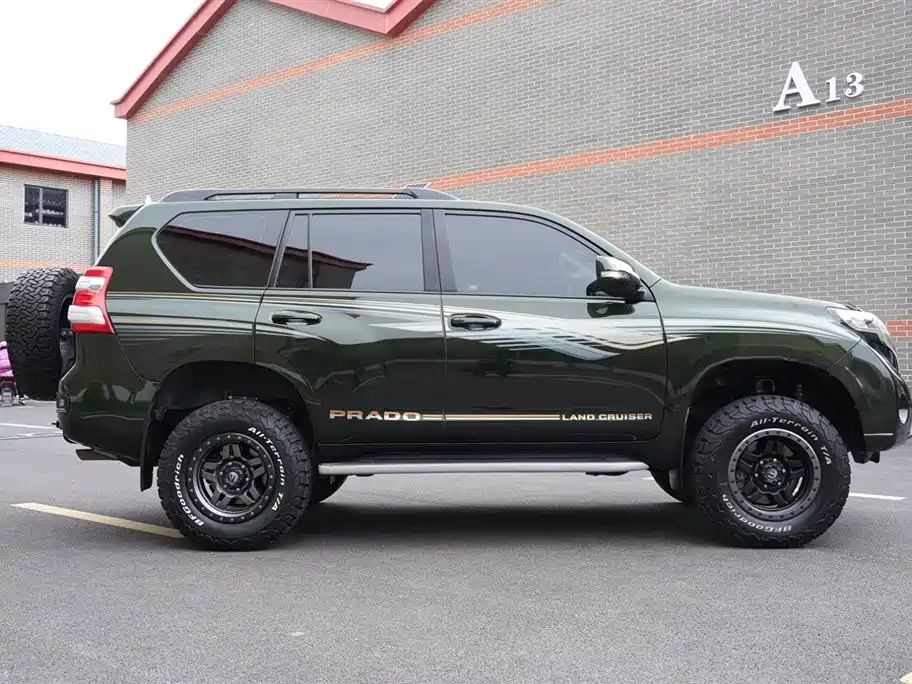 Toyota Prado 2017 — фото 38