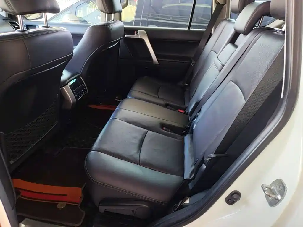 Toyota Prado 2019 — фото 17