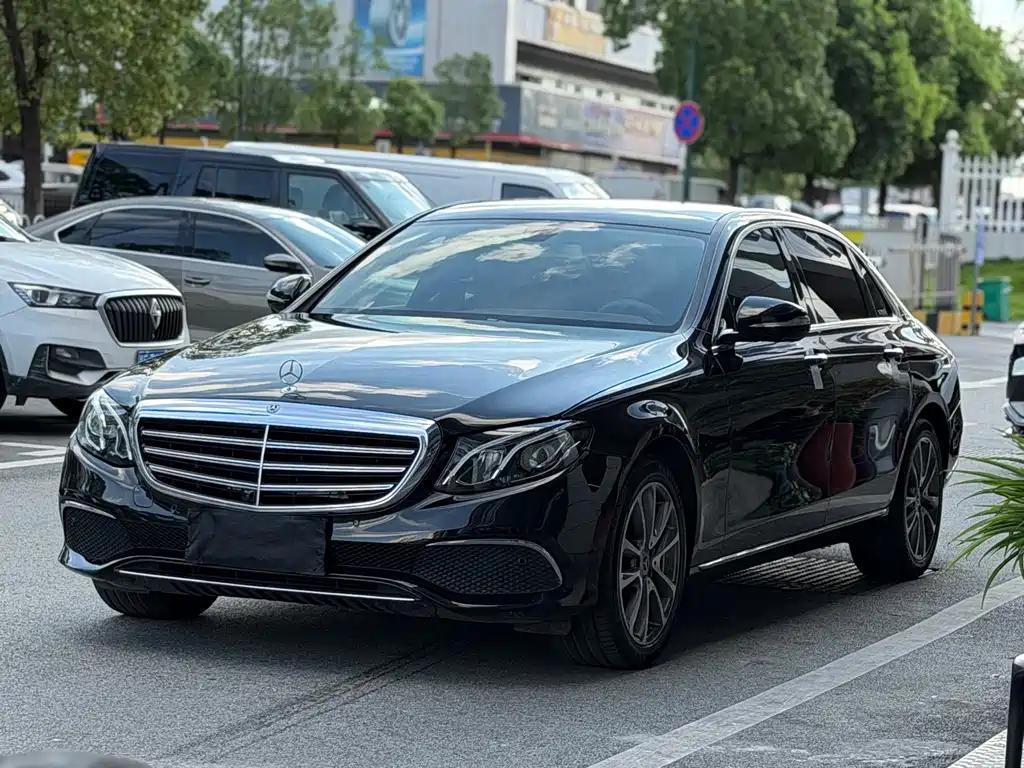 Mercedes-Benz E-Class 2019